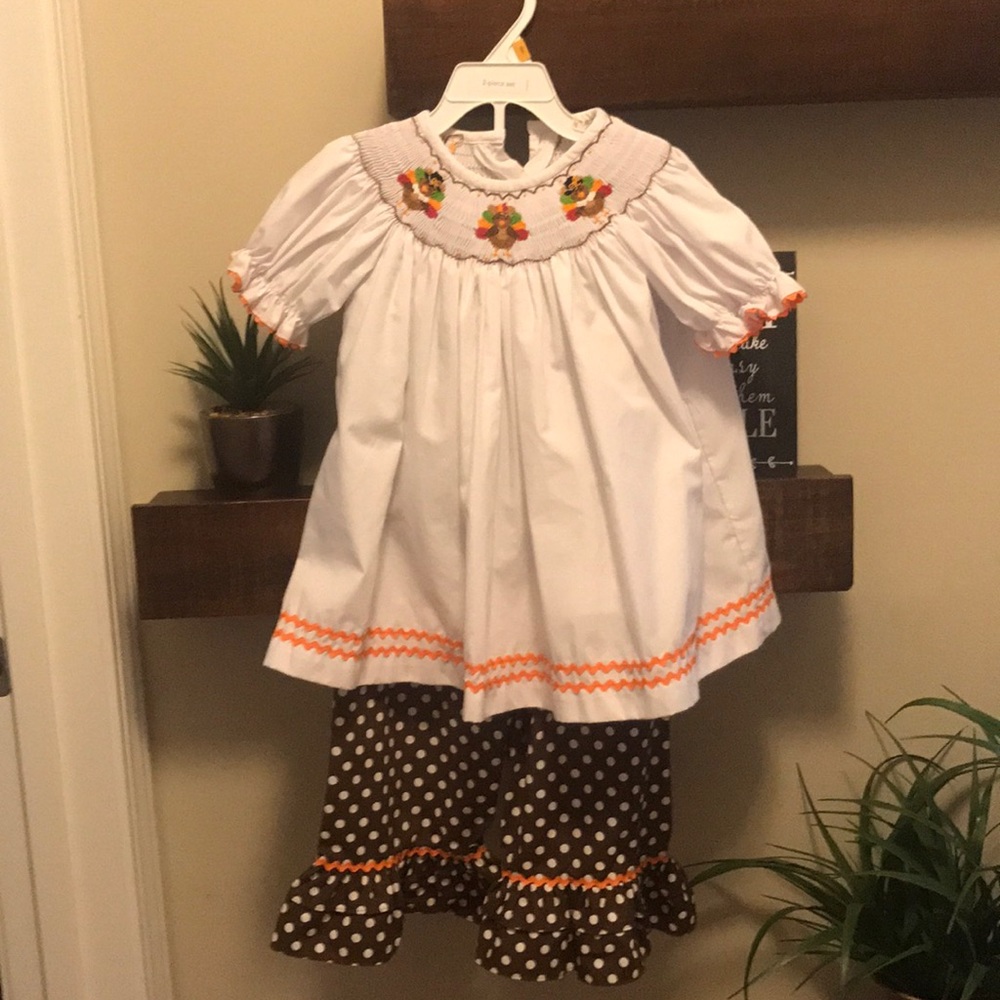 Kids Thanksgiving outfit