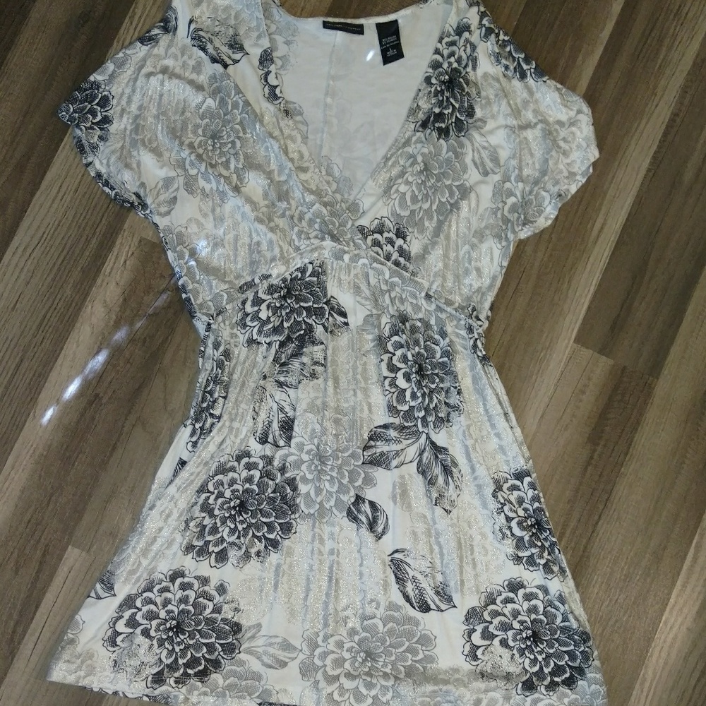 Tunic style, long blouse