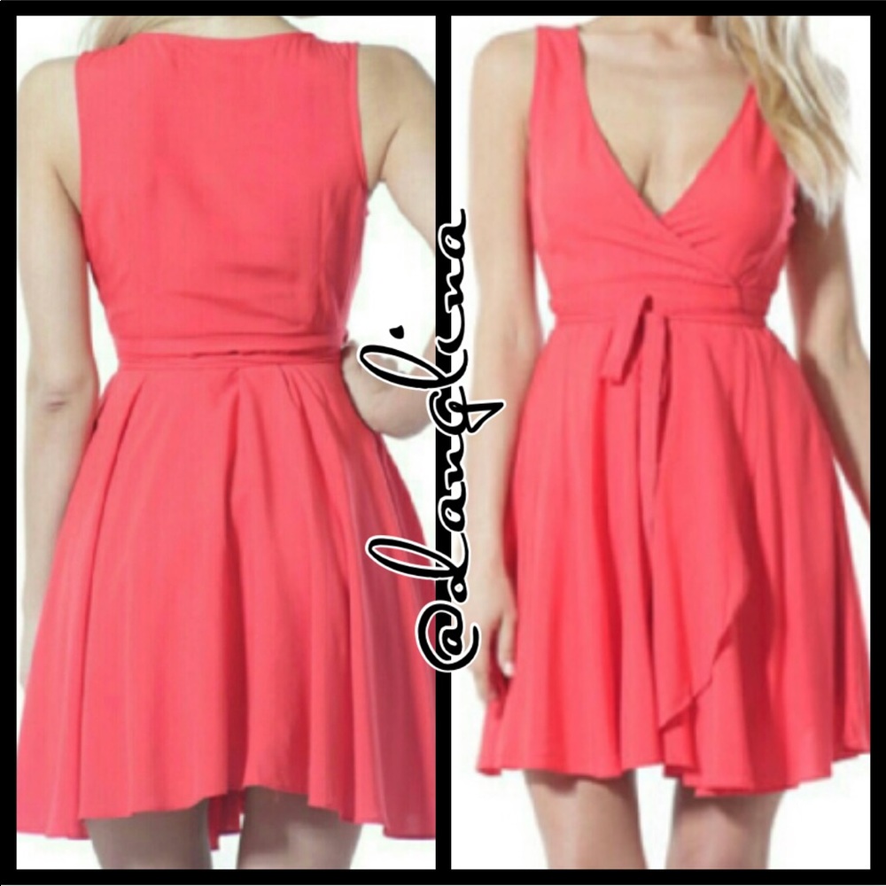 ❣️Sale was $45 down sizing❣️ Open wrap dress