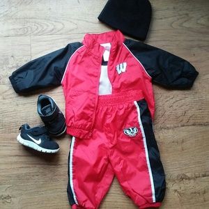 Wisconsin Badgers baby tracksuit