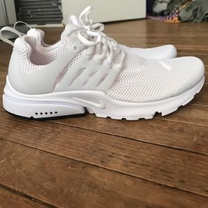 Never Worn White Men’s Nike Air Presto
