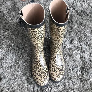 Leopard print rain boots