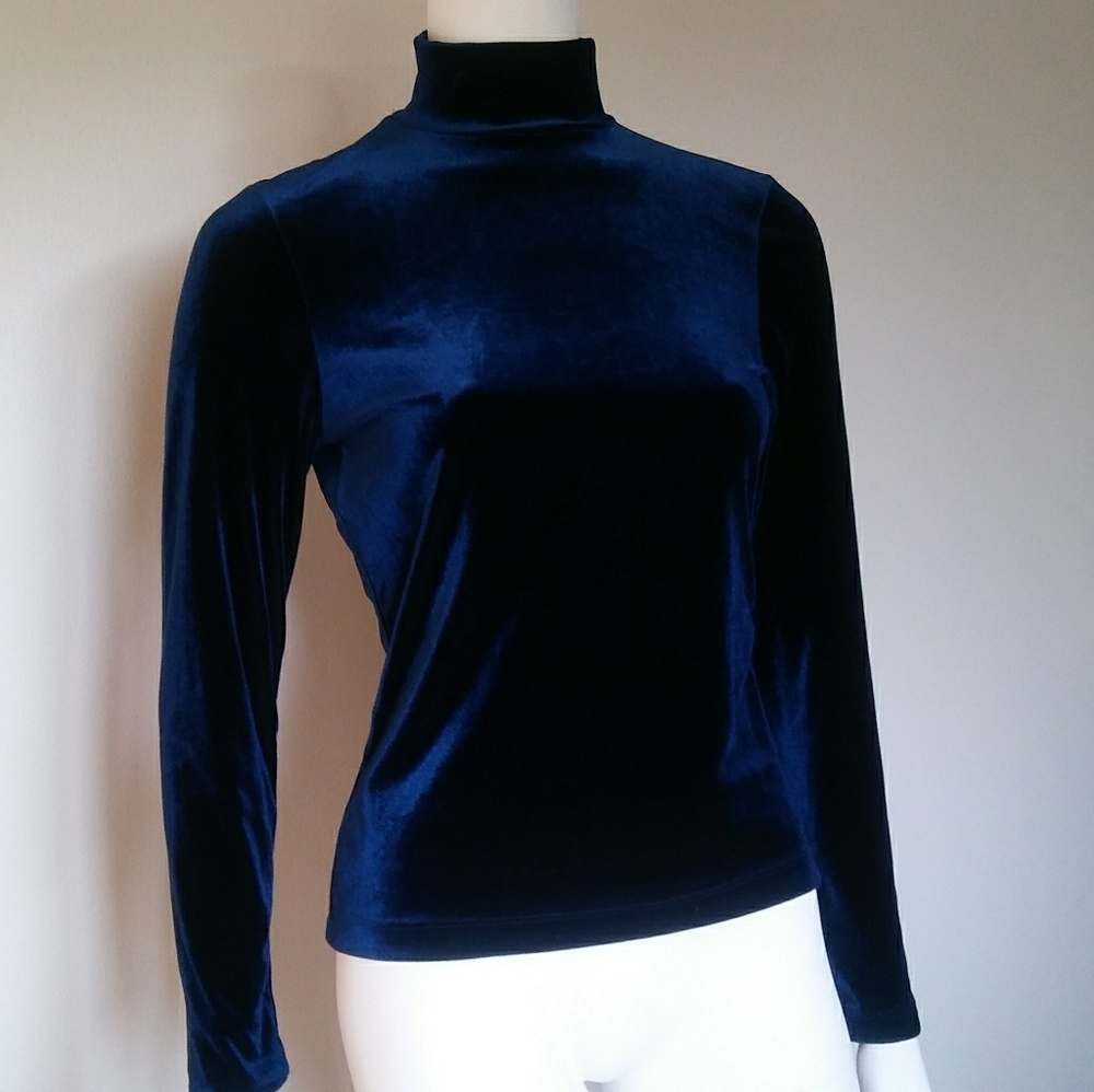 Bcbg Turtle Neck. - image 1