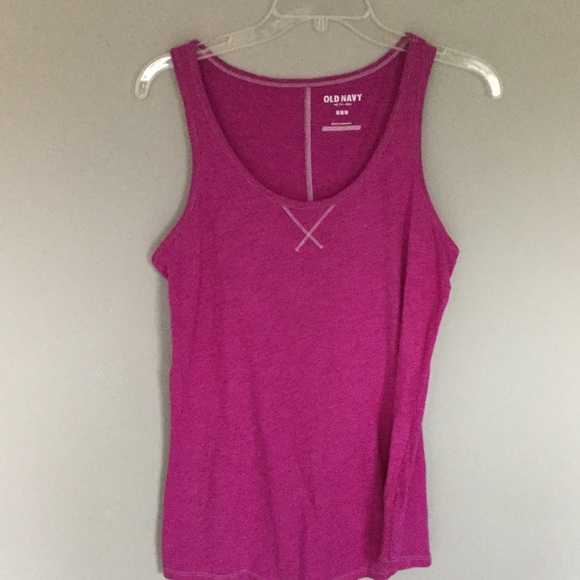 Old navy tank tops - Picture 2 of 5