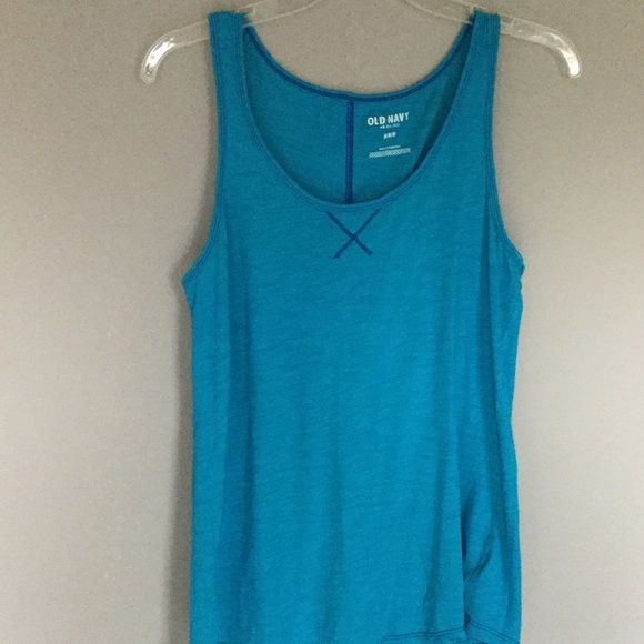 Old navy tank tops - Picture 5 of 5