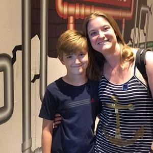 Meet your Posher, Lauren