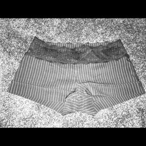 Black and white striped short-shorts