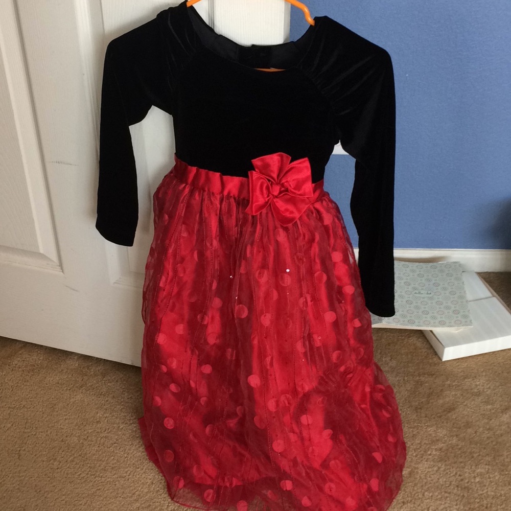 Girls holiday dress