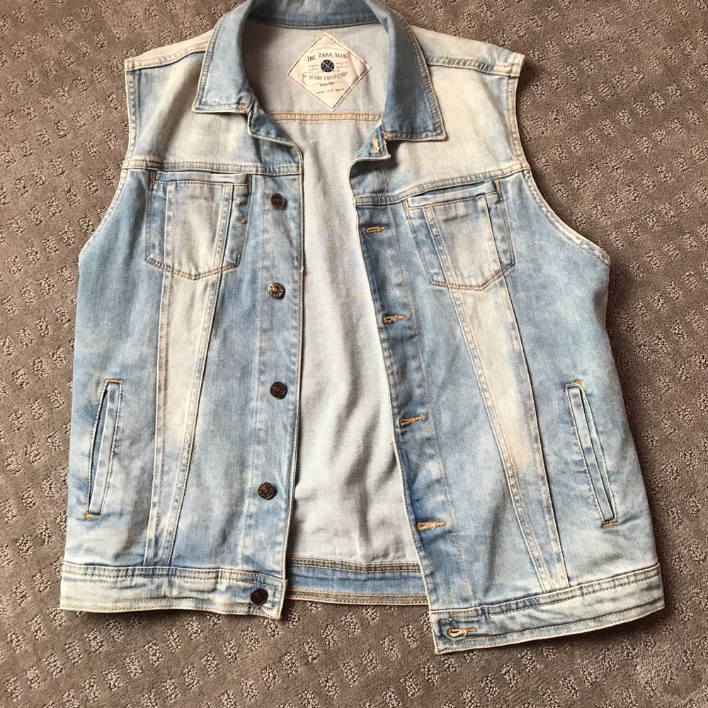 Zara Men’s Denim Vest- NVR WORN