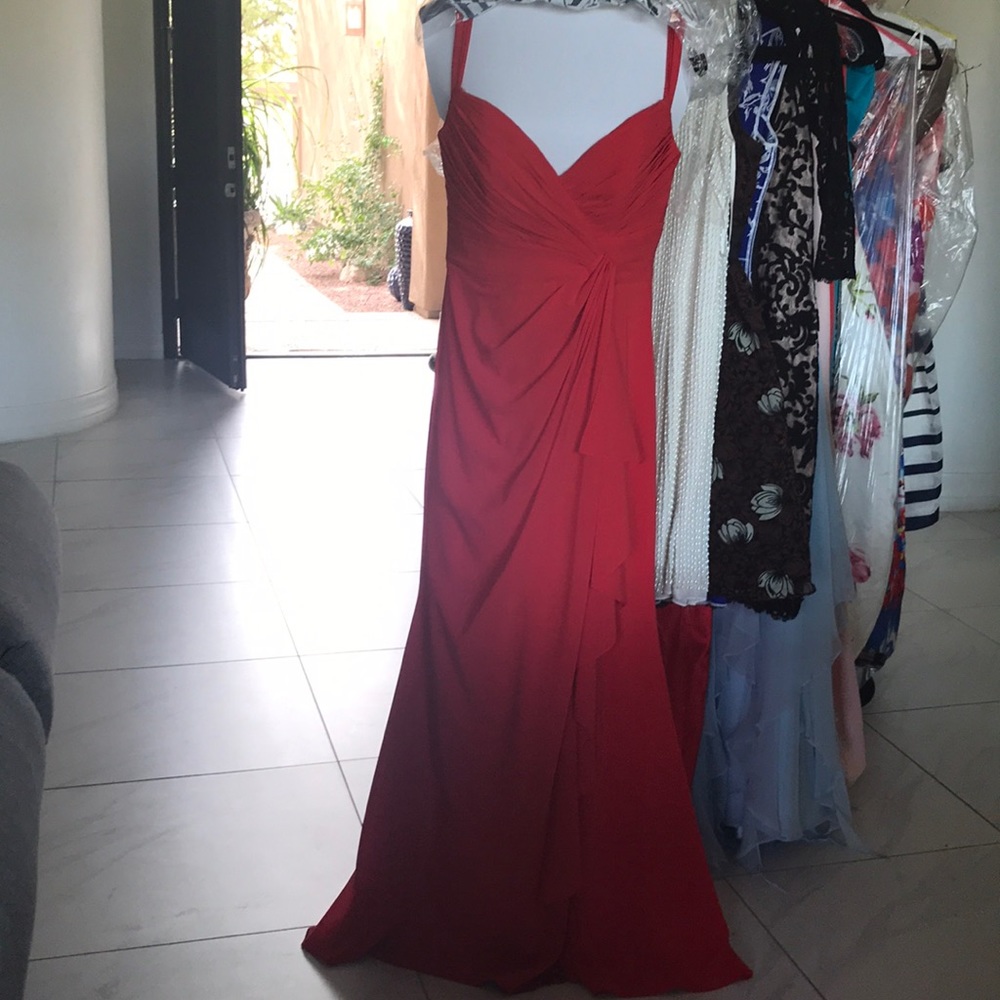 Gorgeous off the shoulder red dress