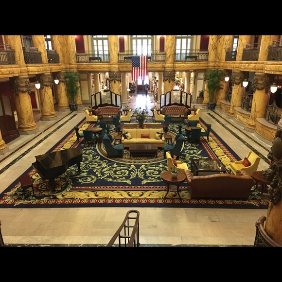 Meet Your Posher - Picture 6 of 6