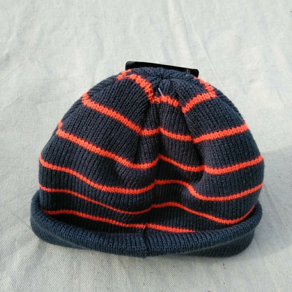 FILA KNIT MEN HAT - Picture 6 of 8