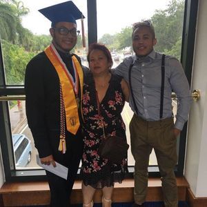 Meet your Posher, Valentina