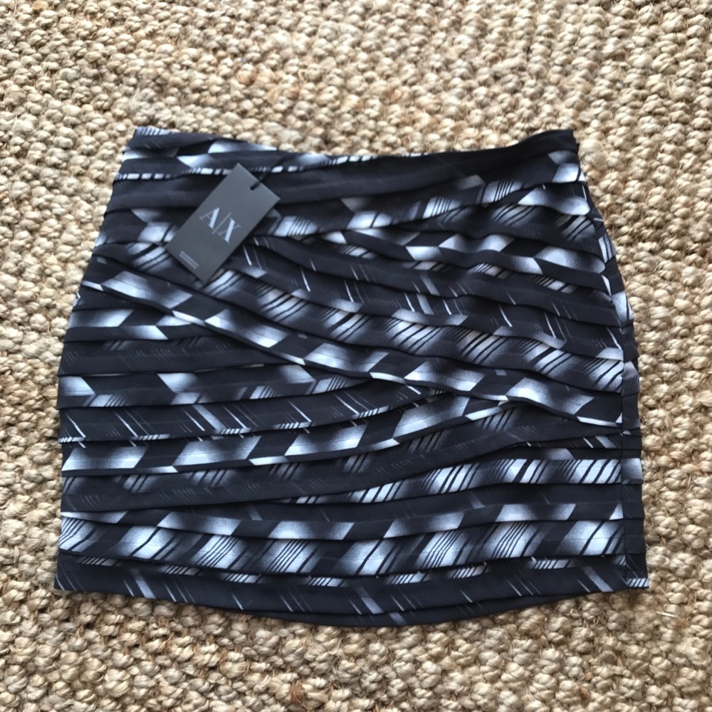 NWT Armani Exchange pleated mini skirt