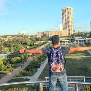 Meet your Posher, Mario