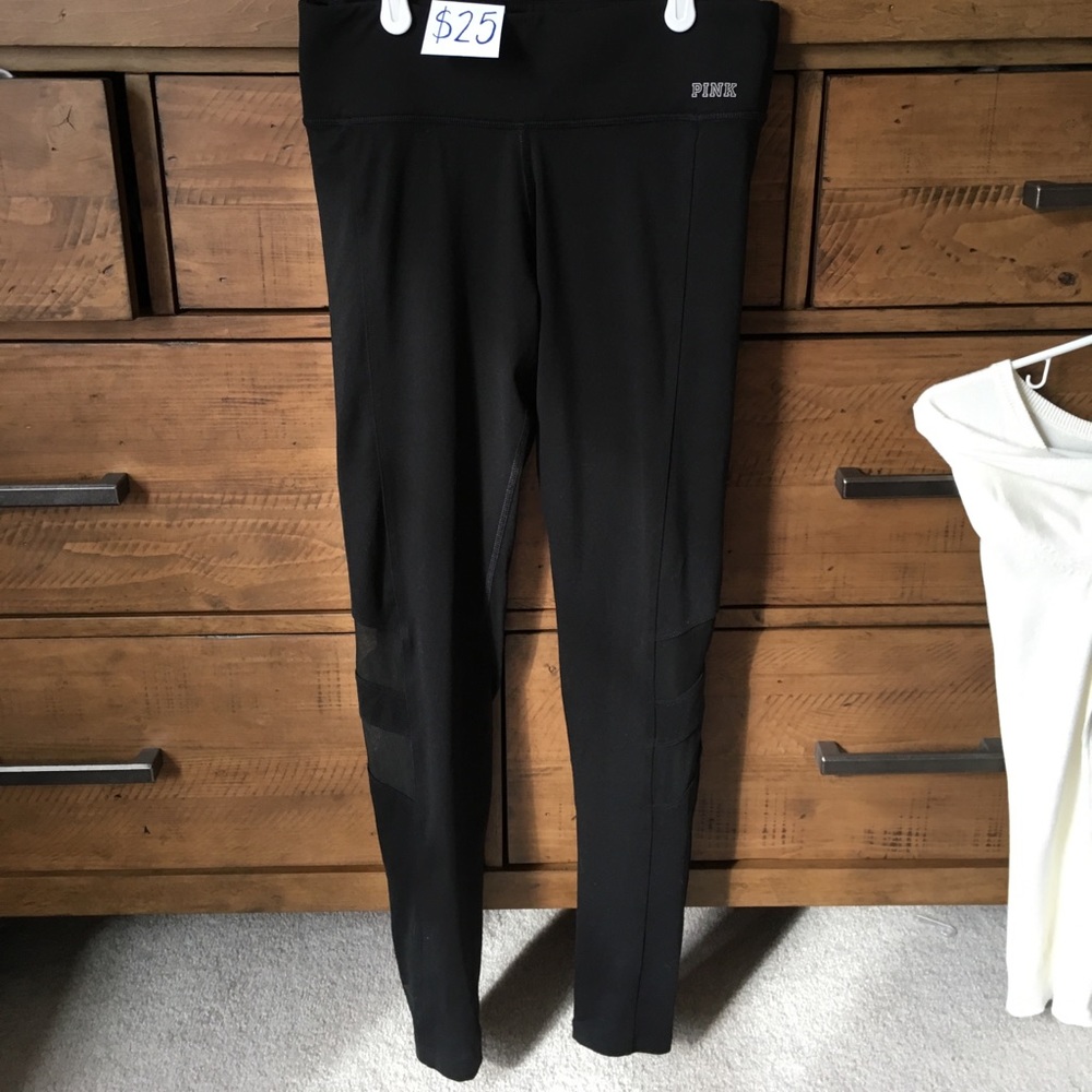 SALE💗💗Mesh detailed black VS leggings