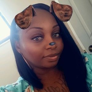 Meet your Posher, Benita