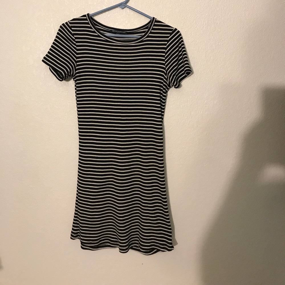 (Brand New) Brandy Melville t-shirt dress