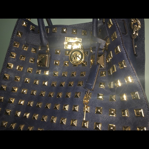 Authentic Michael Kors - Picture 2 of 4