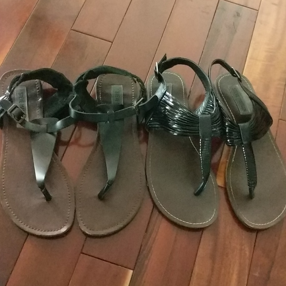 2 Steve madden sandles