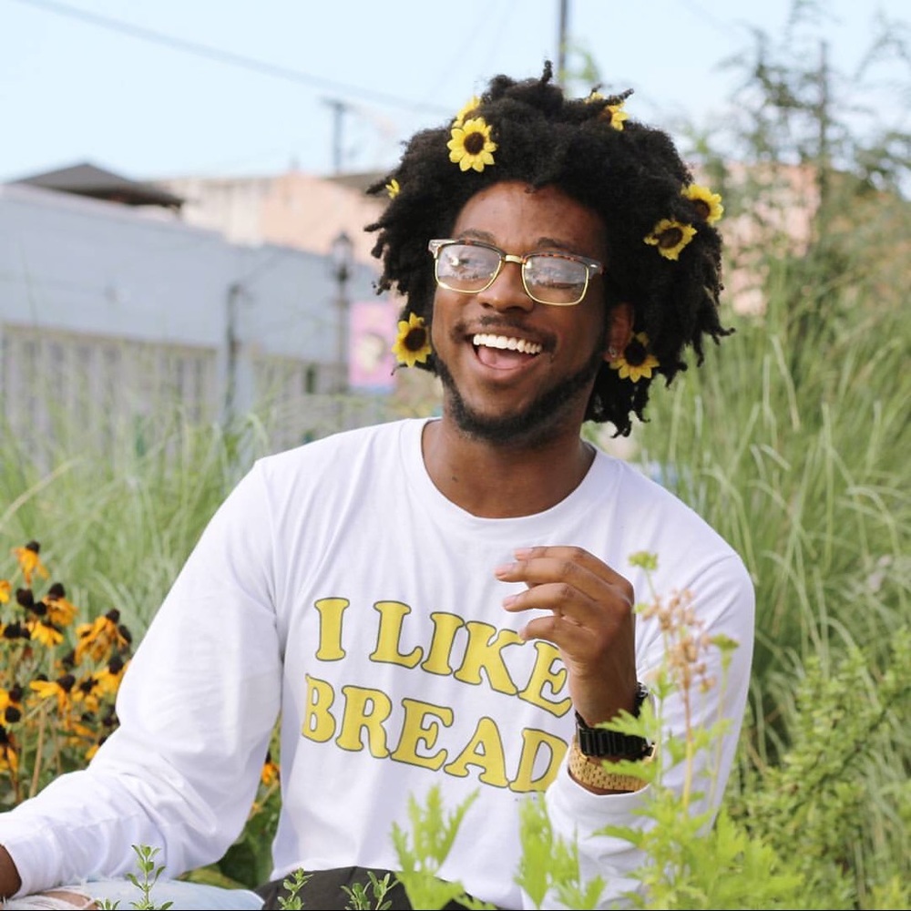 Meet your Posher, Henry