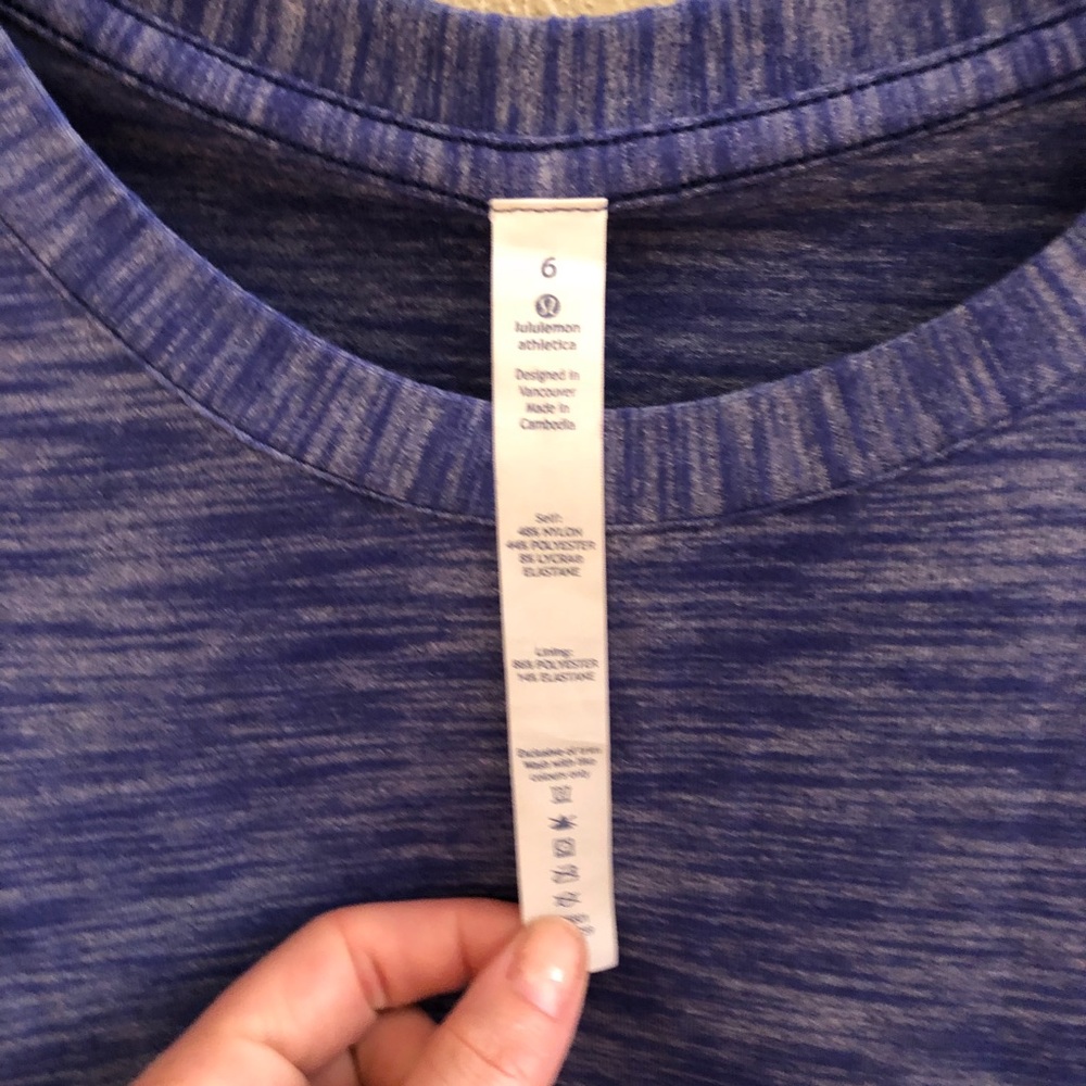 Lululemon &go Where-To Dress *Long Sleeve - Picture 4 of 6