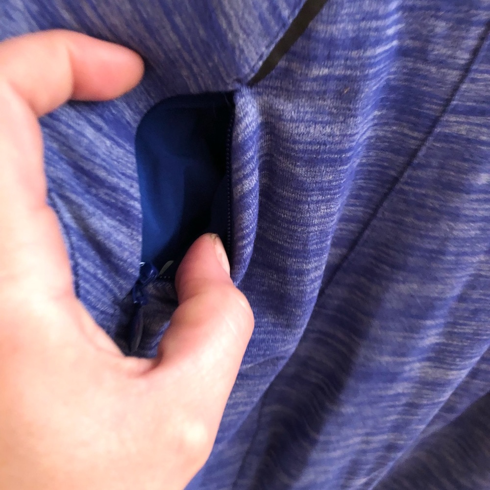 Lululemon &go Where-To Dress *Long Sleeve - Picture 6 of 6