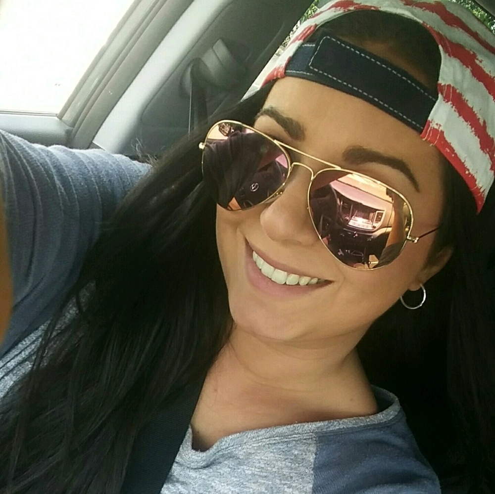 Meet your Posher, Gemma