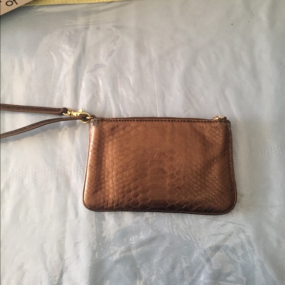 Michael Kors brown wristlet - Picture 2 of 2