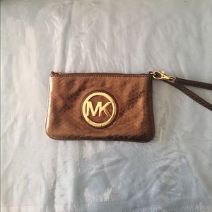 Michael Kors brown wristlet