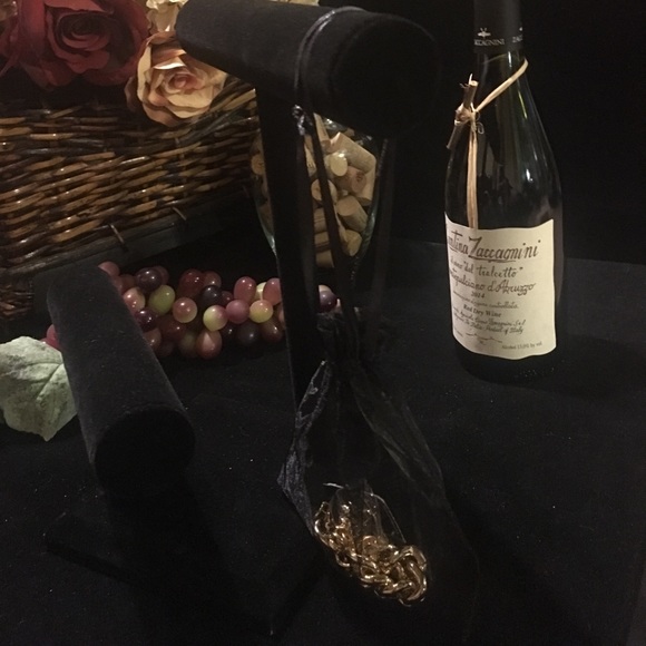 NWOT Express honeybee 🐝 link bracelet, gold - Picture 5 of 5