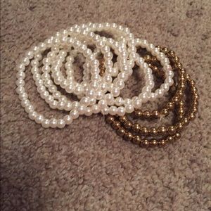 Pearl like bracelets