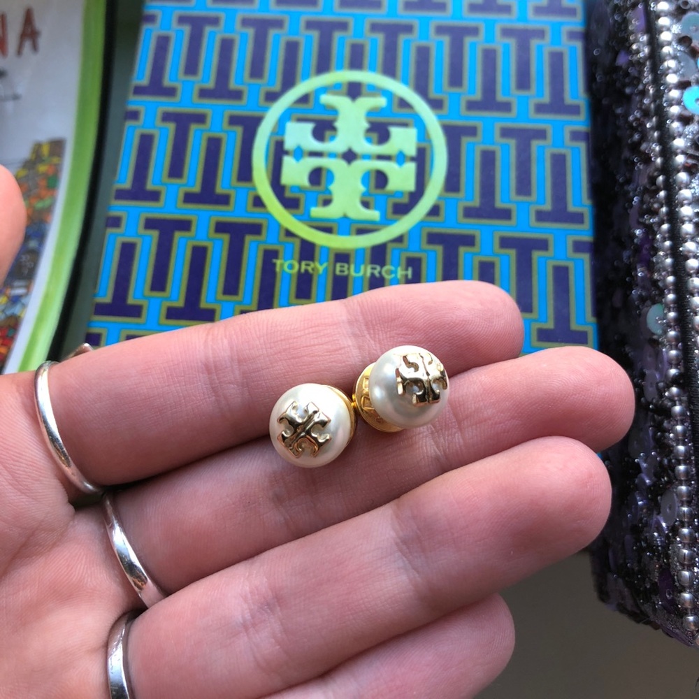 Tory Burch Pearl Studs