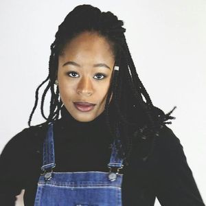 Meet your Posher, Adia