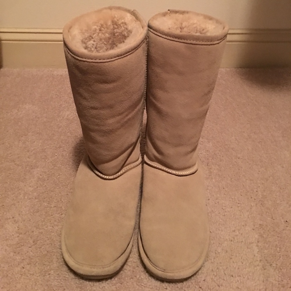 Bearpaw Boots
