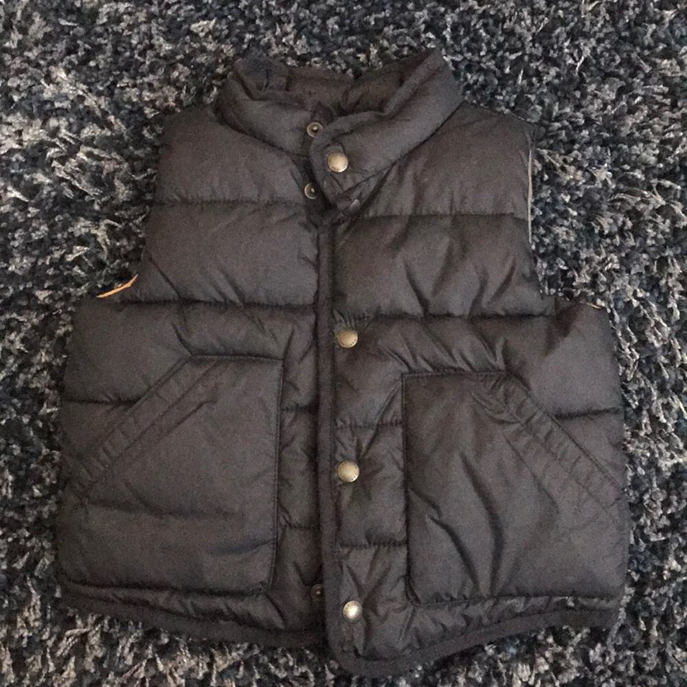 Navy bubble vest, 2 years, excellent condition