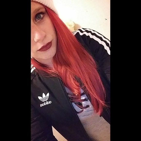 Meet your Posher, Haley - Picture 1 of 1