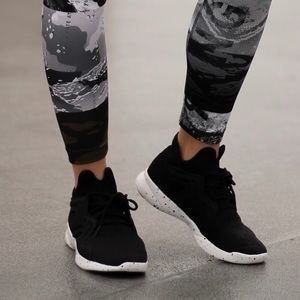 Reebok speck sneakers