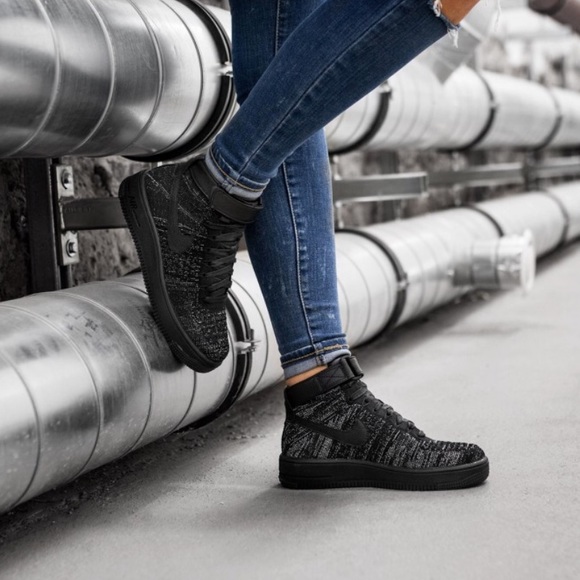 NWT Air Force 1 Flyknit Black/White WMNS - Picture 6 of 8