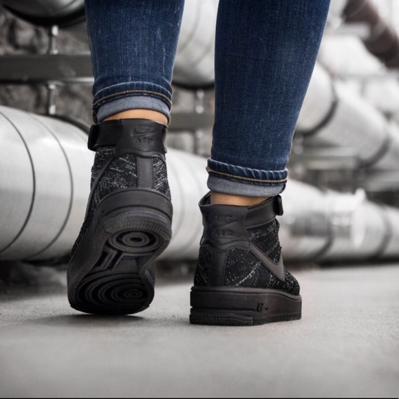 NWT Air Force 1 Flyknit Black/White WMNS - Picture 7 of 8