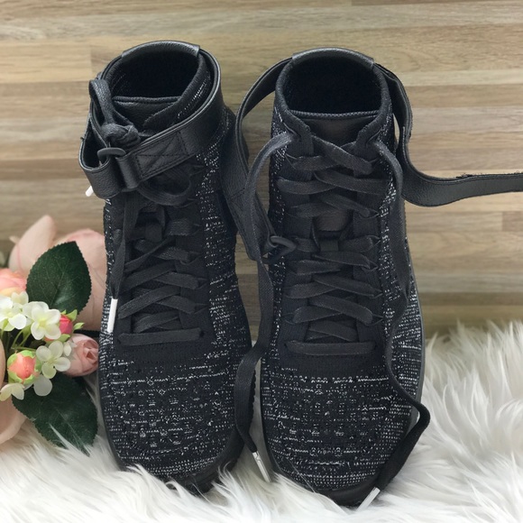 NWT Air Force 1 Flyknit Black/White WMNS - Picture 4 of 8