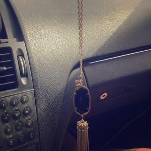Black kendra necklace