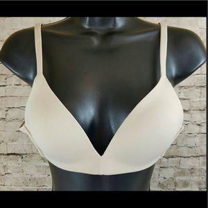 Body by Victoria Ipex Lined No Wire Bra