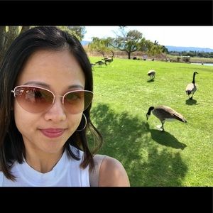 Meet your Posher, Phuong