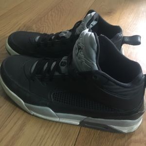 Men’s NIKE Jordan Flight Size 11 654262-003