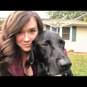 Meet your Posher, Elizabeth