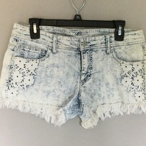 Mossimo low rise shorts