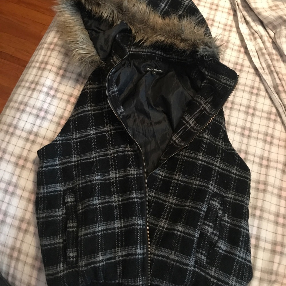 Fur hooded winter vest!