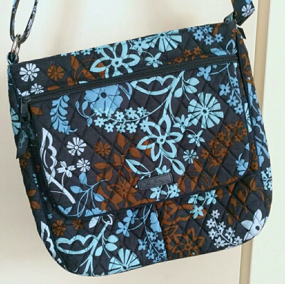 ✨👜Vera Bradley Double Zip Mail Bag 👜✨
