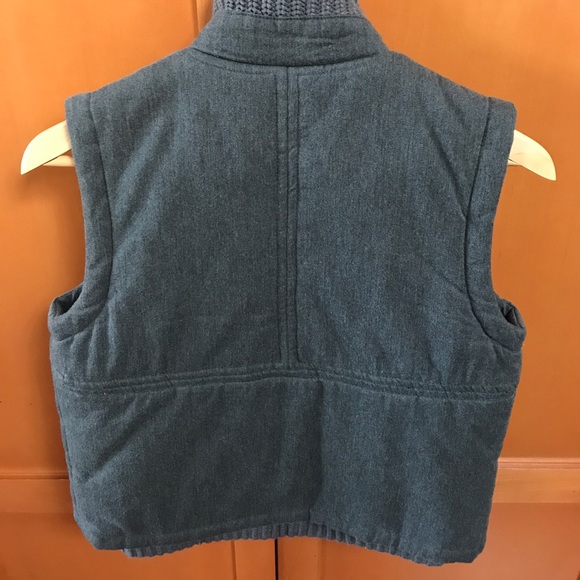 Insulated Cargo Vest - Picture 3 of 6